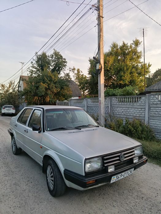 Продам volkswagen jetta в нормальному стані