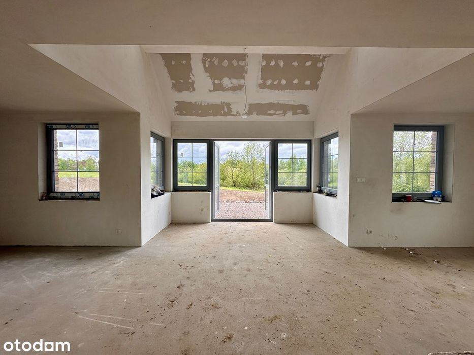 Dom z duszą – wysoki salon, cegła, drewno, Natura 2000, 5 min od plaży - Więcej