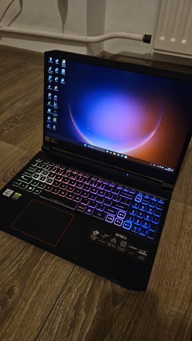 Laptop Acer nitro 5 gaming 144hz, rtx 2060 6gb, i5-10300h