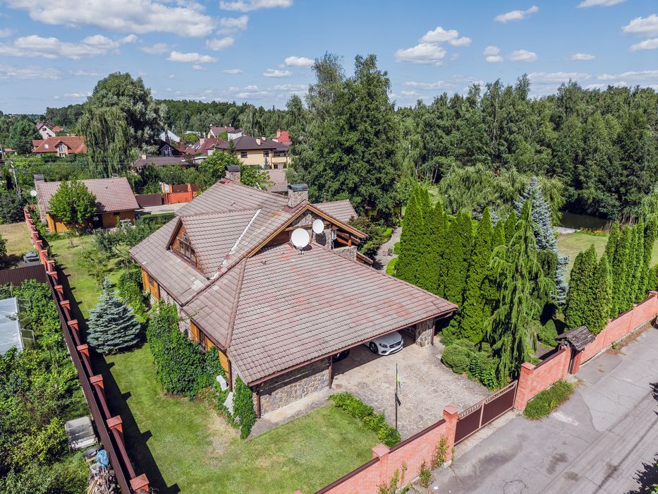 Новообухівська трасса , Романків , КМ «Енергетик» , будинок біля озера