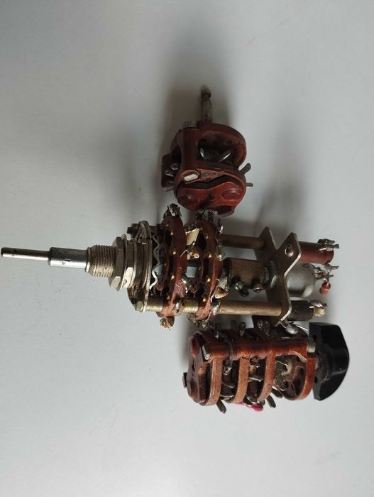 Переключатели от радиостанции СССР