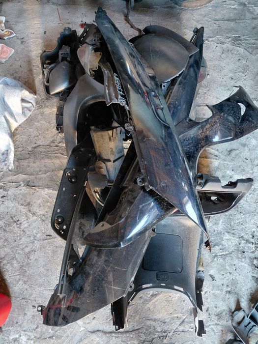 Пластик під пайку suzuki skywave 2005 р