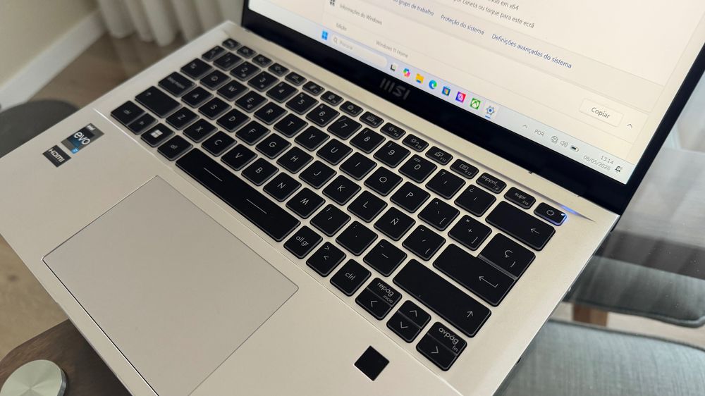 Portátil MSI Prestige 14 Evo - 32 GB RAM, Intel i7, 1TB SSD