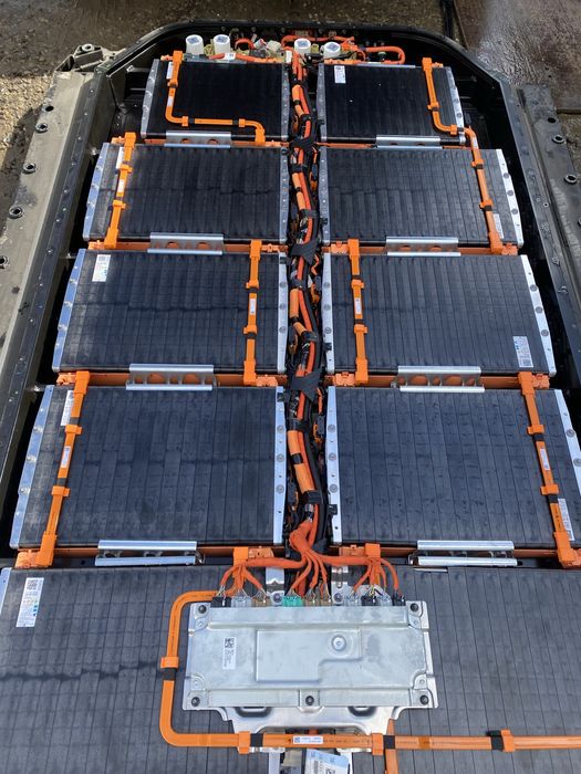 Продам батарею FORD MUSTANG MACH-E.