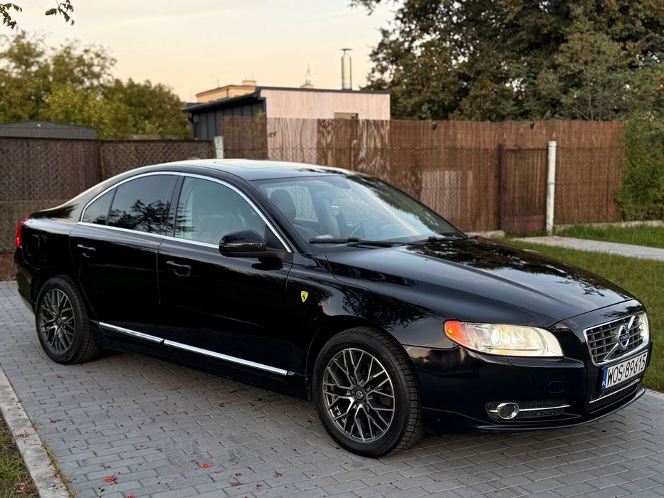 Volvo S80