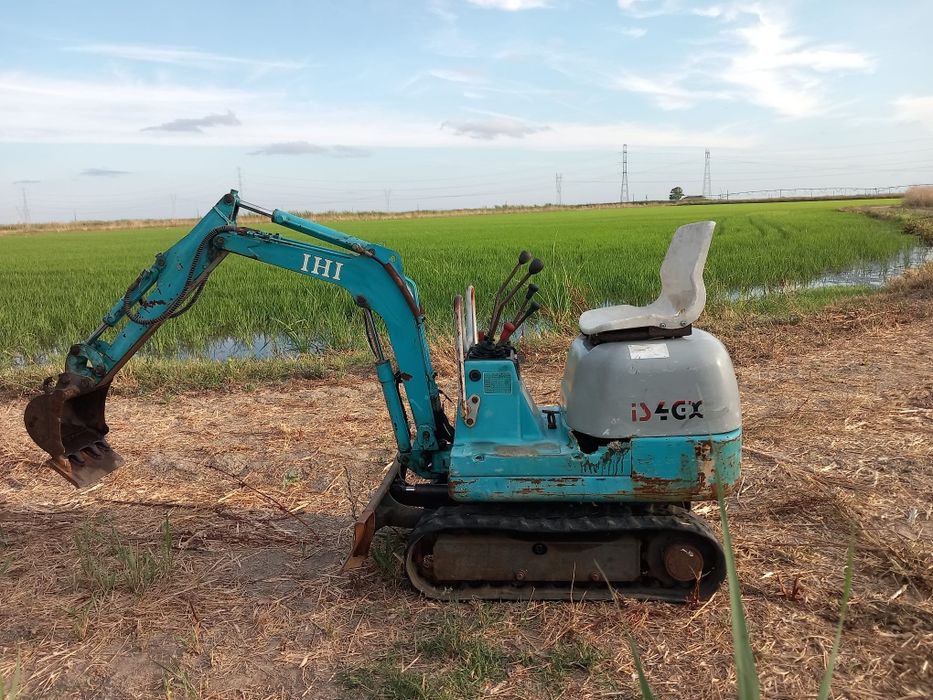 Mini giratória  ihi