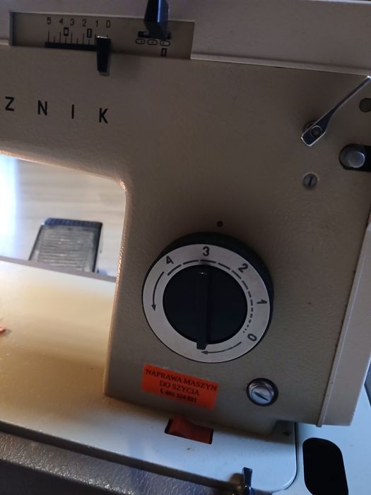 Maszyna do szycia łucznik tur2