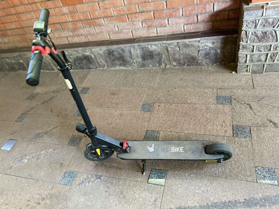 Продам электро самокат