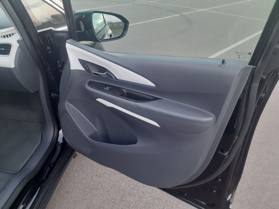 Chevrolet Bolt EV   LTplus  2018p.