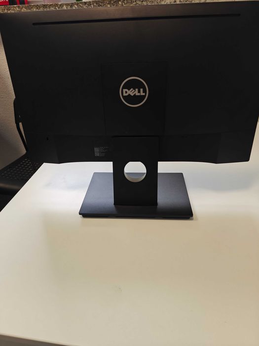 Monitor Dell 2216HV