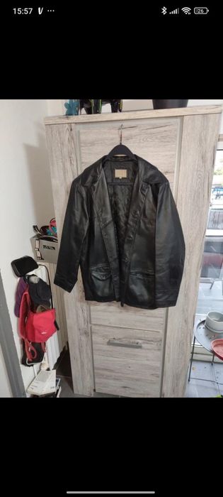Casaco couro L preto