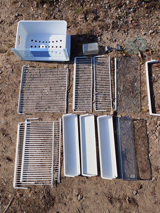 Wyposażenie lodówki liebherr KSD 2014 półka szklana balkonik szuflada