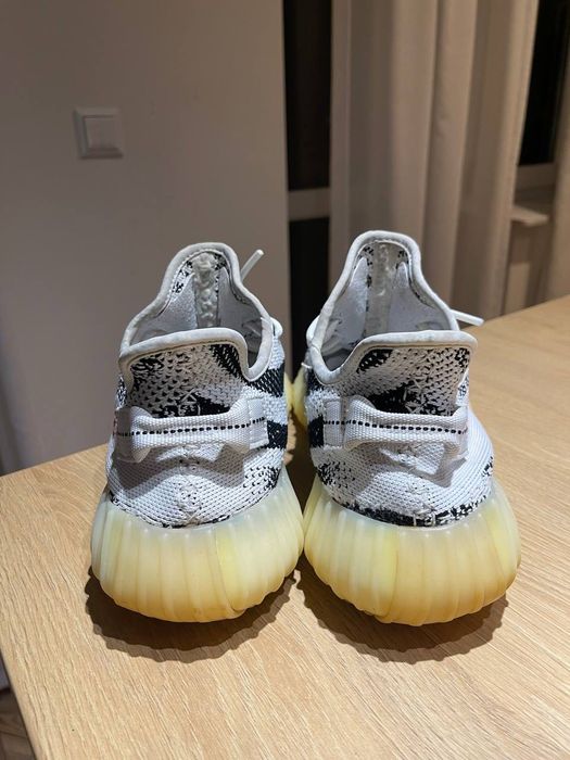 adidas Yeezy boost 350 v2 zebra 44 black white beluga carbon onyx 500