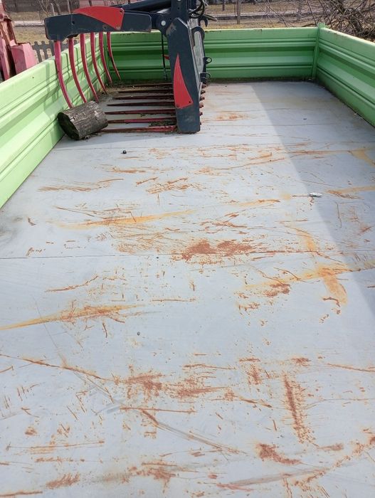 Przyczepa rolnicza 8 t