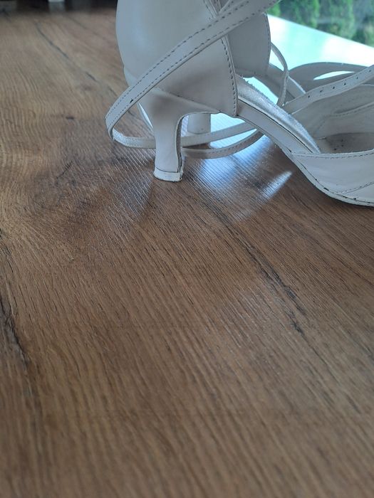 Buty ślubne taneczne sensatino 38