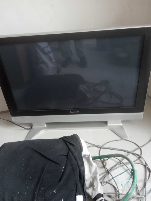 Телевизор Панасоник виера