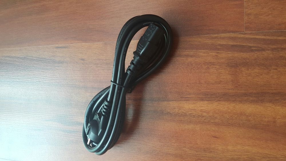 Przewód zasilający