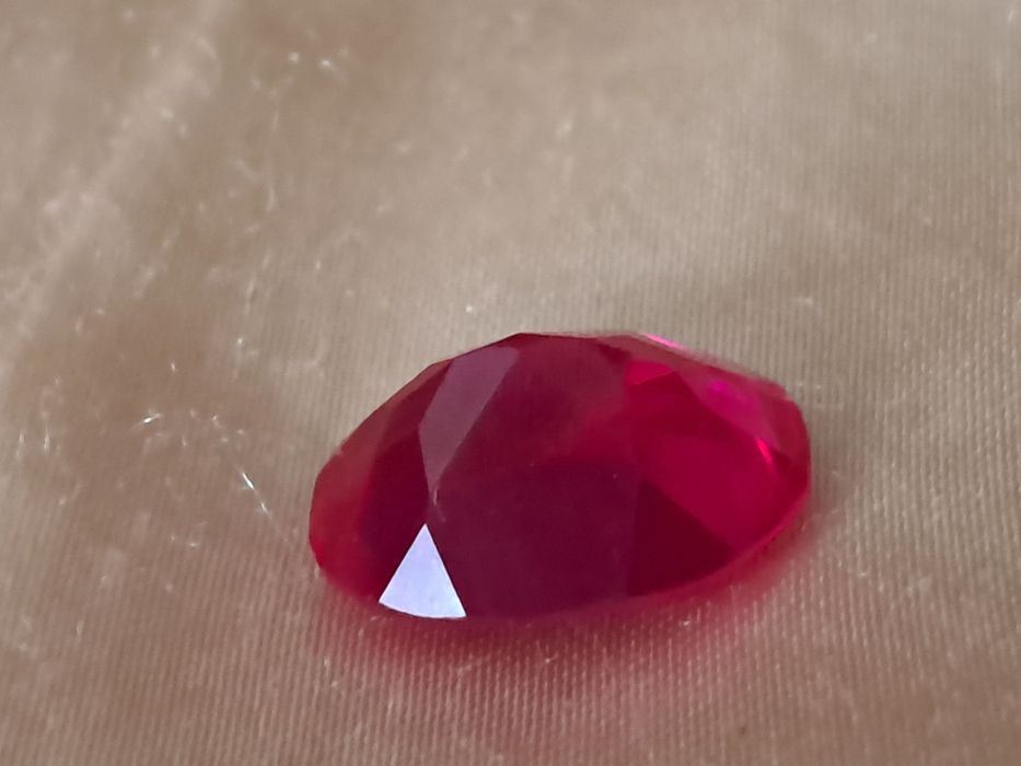 Sprzedam kamień z pierścionka