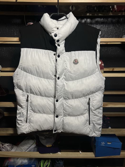 Куртка жилетка Moncler