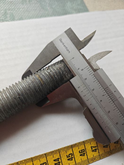 Pręt nagwintowany fi 22 mm