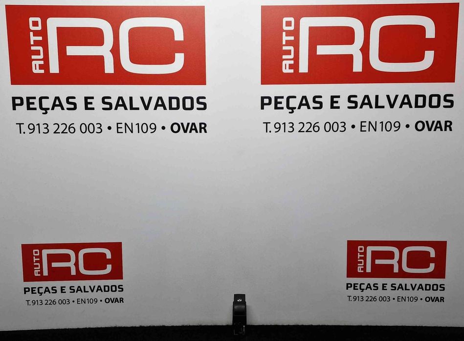 Comando / Botão / Interruptor Vidros Frente Direito 002451B - RENAULT CLIO II