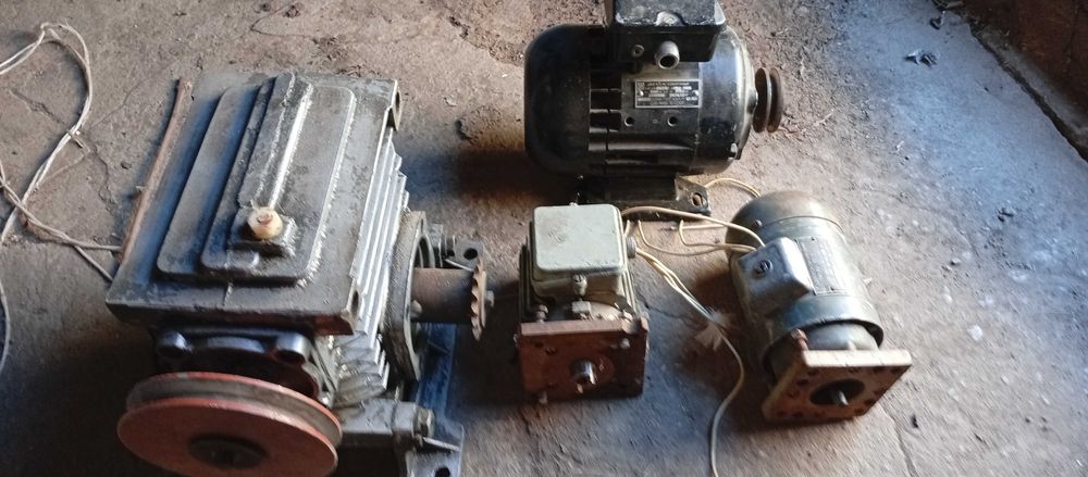 Электро двигатель асинхронный!