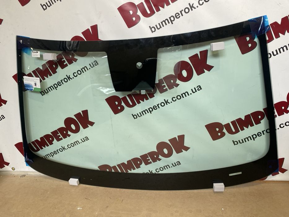 Лобовое стекло Hyundai Kona 2023- (Хюндай Кона)