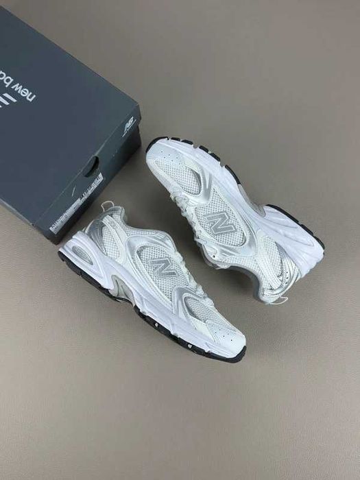 New Balance 530 White Silver Metallic R.40.5