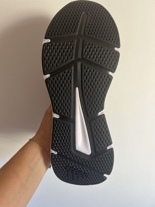 Sapatilhas de homem da Adidas Galaxy 6M