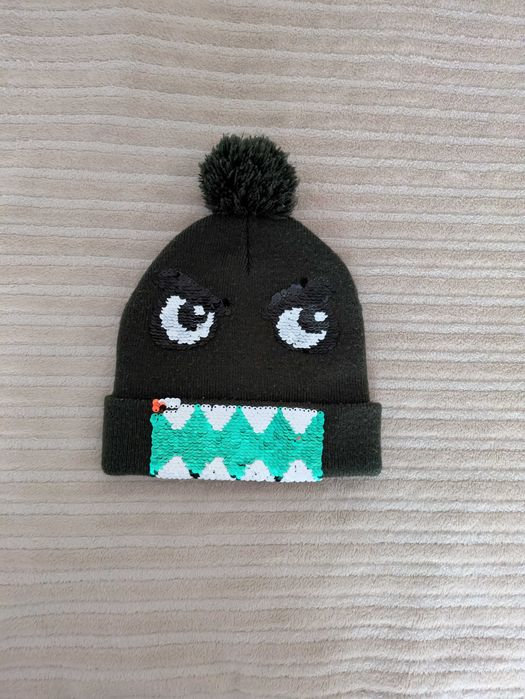 Продам шапочку дитячу