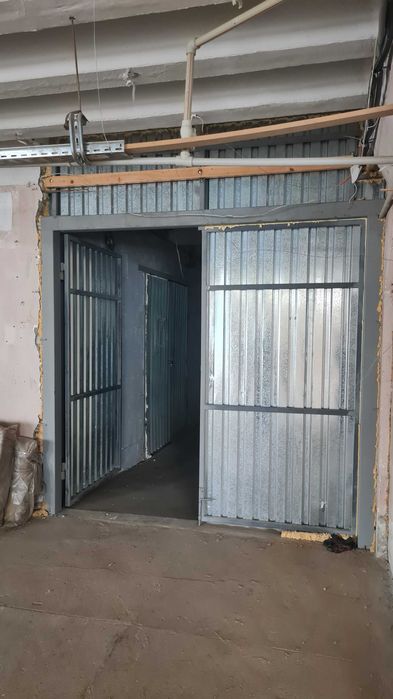 Аренда под склад или чистое про-во 352 м2 с рампой на Котлова 210