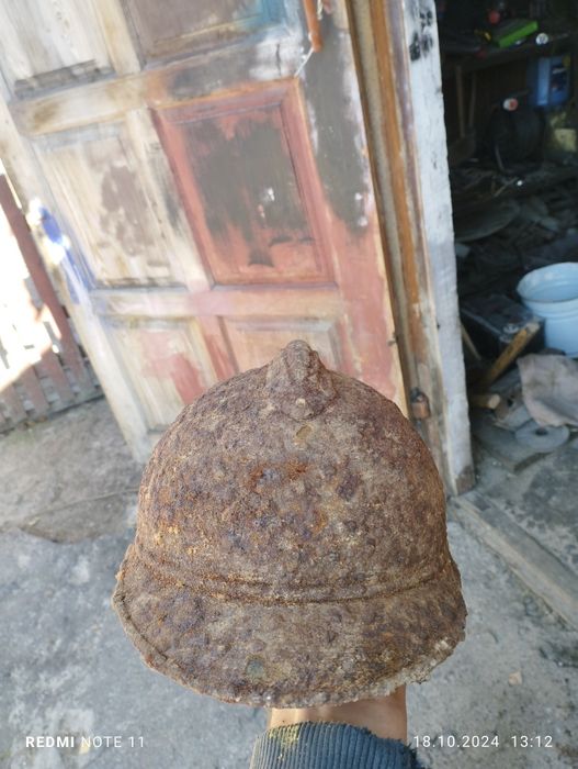 Каска Адріана M1915