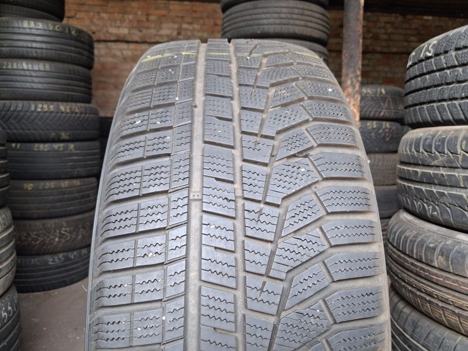 распаровка шины б/у 235/55 R18 Hankook Winter Icept Evo 2