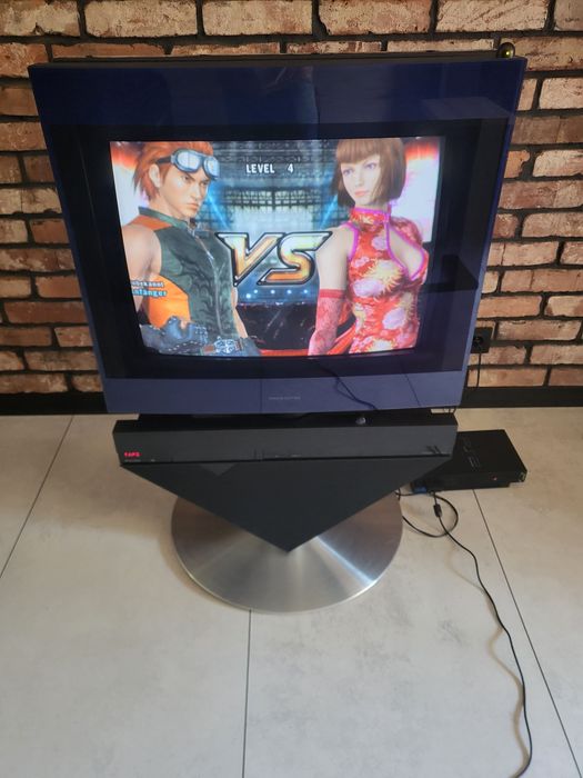 Bang & Olufsen CRT AV9000