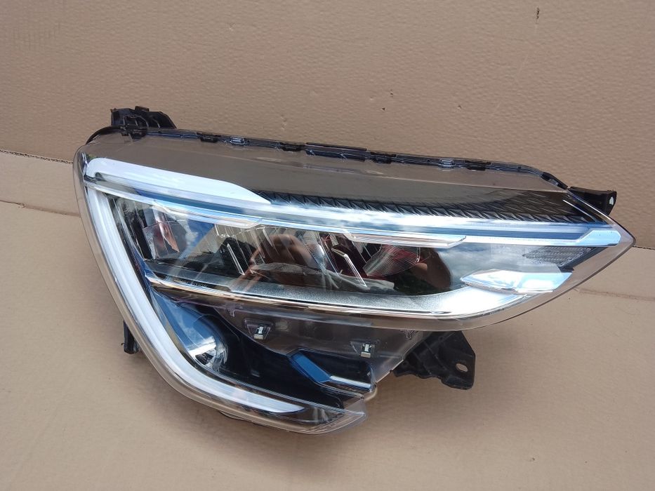 Full LED prawy lampa prawa Renault arkana EU Europa  kompletny