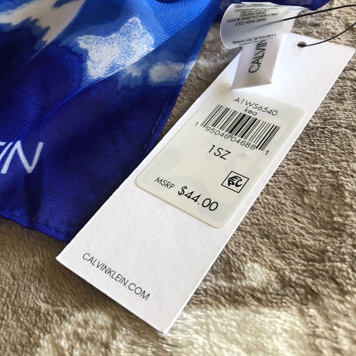 Calvin Klein chusta