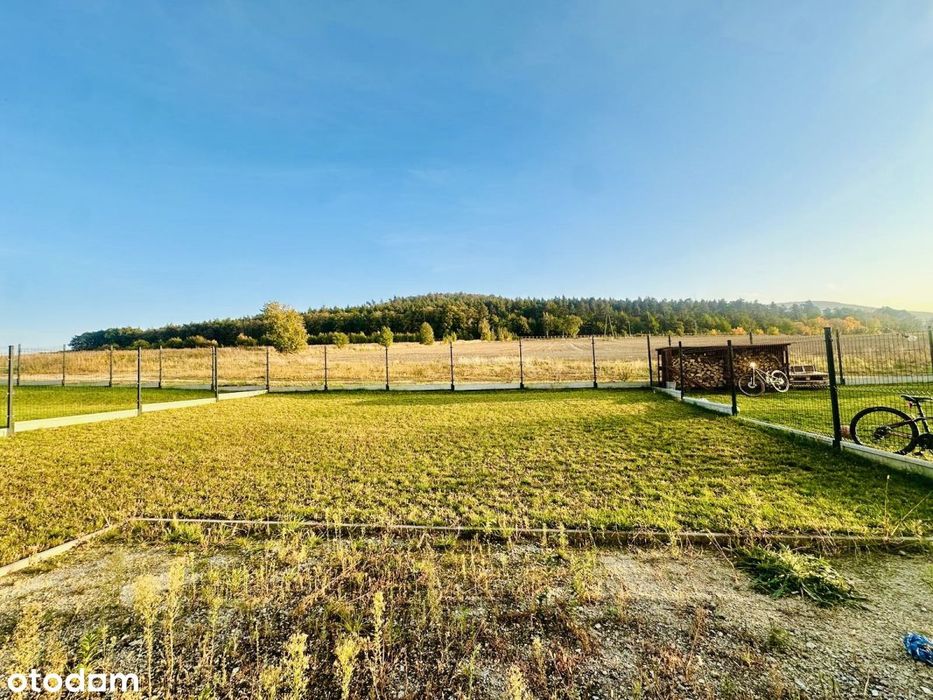 Nowy dom 122 m² z pompą ciepła i garażem – Sobótka
