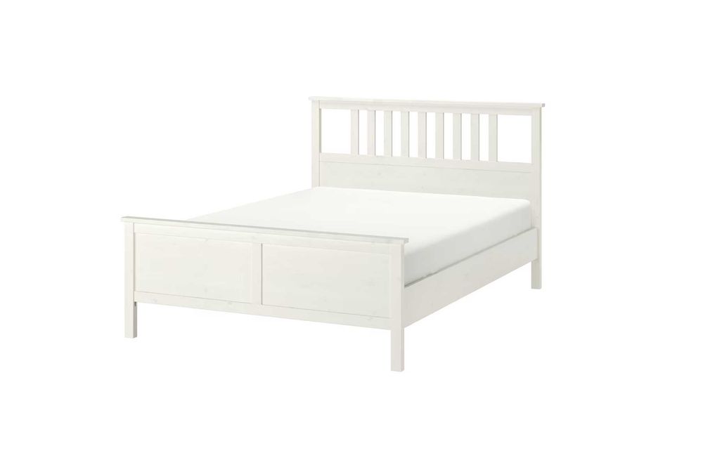 Cama Hemnes 180x200 (Com Estrado incluído- SEM COLCHÃO)