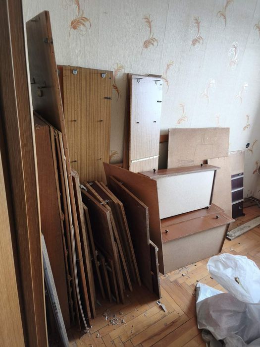 Вивіз  будівельного сміття хламу мотлоху гілок  Буча Ірпінь Гостомель