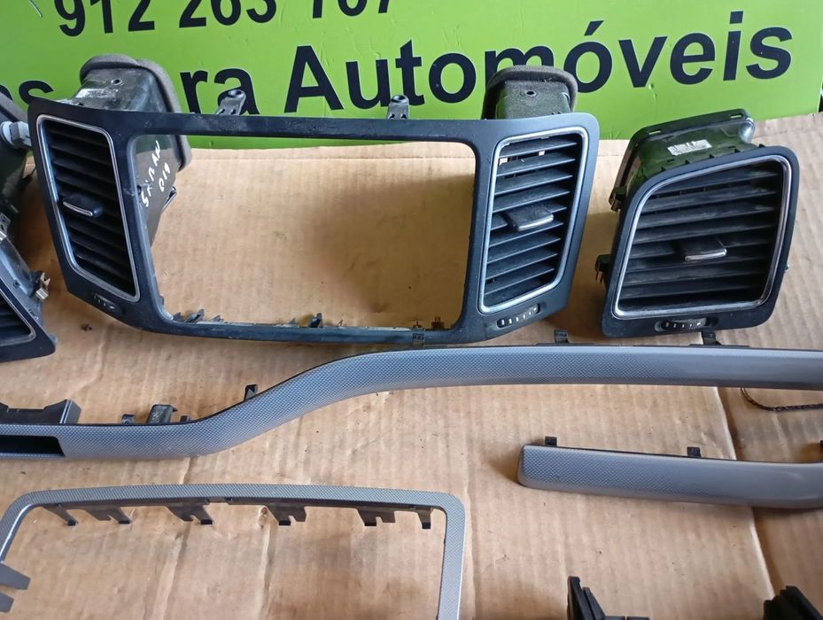 VW SHARAN 7N GRELHAS E FRISOS TABLIER