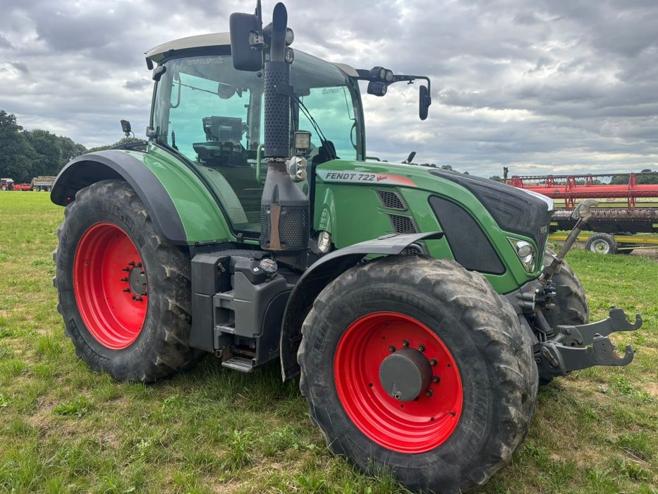Ciągnik  Fendt 722  724