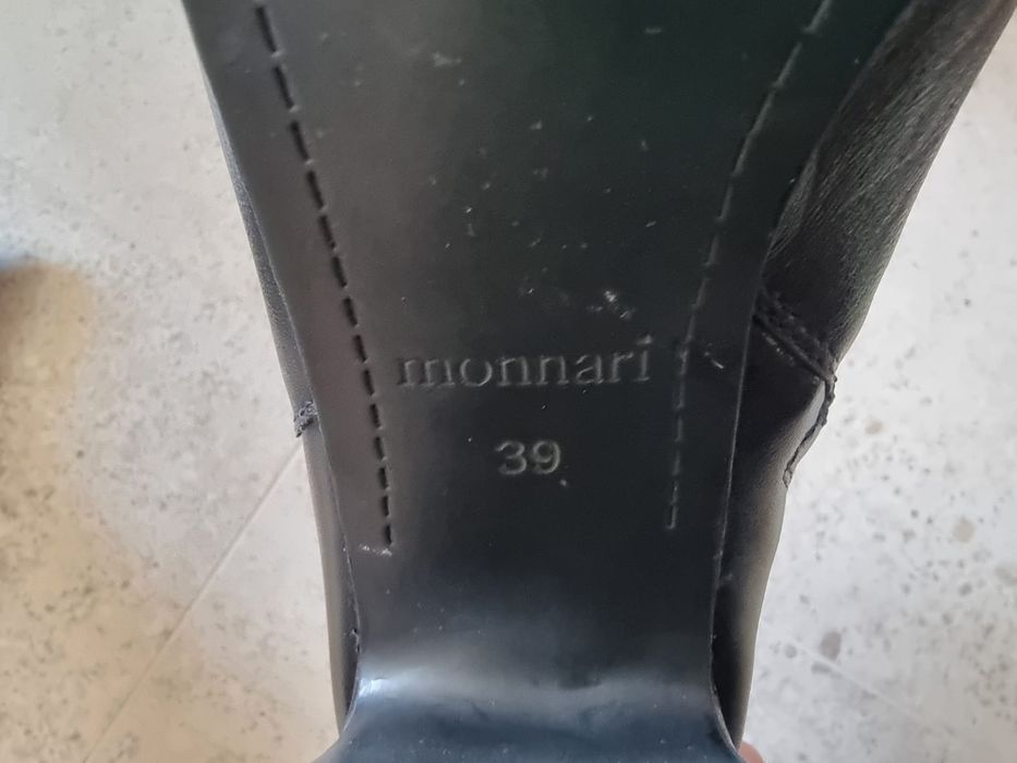 Botki na obcasie Monnari