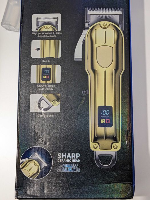 Акумуляторна машинка для стрижки 4 насадки, аккумулятор 2600 mAh