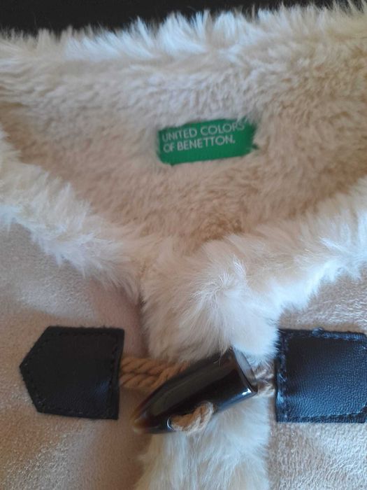 Colete Benetton c/ pelo (8/9 anos)
