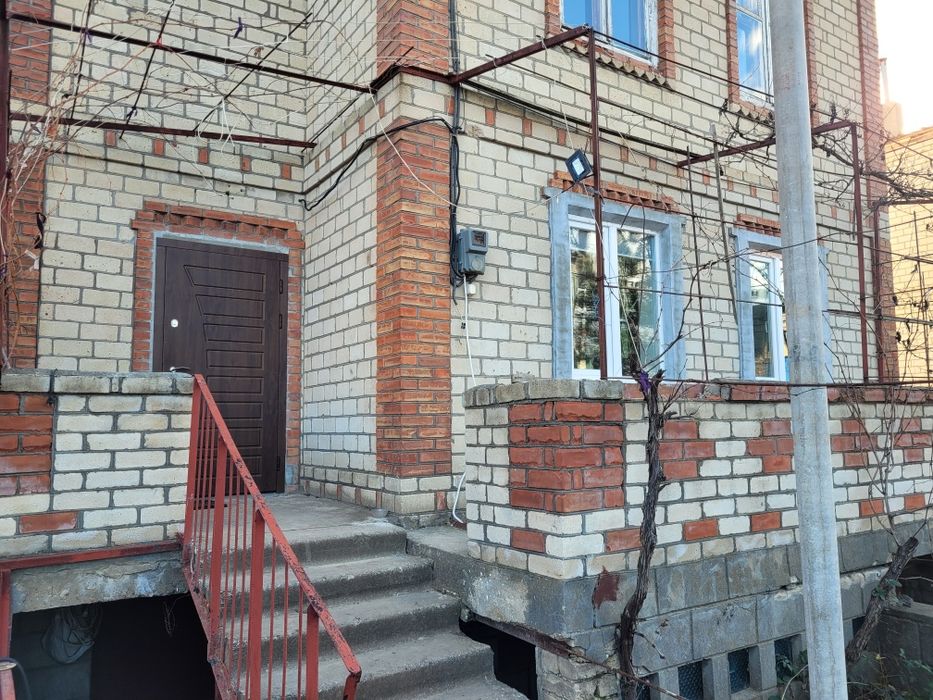 Продам дом в Христиновке с удобствами и отоплением!