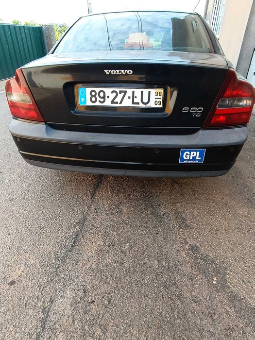 Volvo S80 T6 gasolina e gás