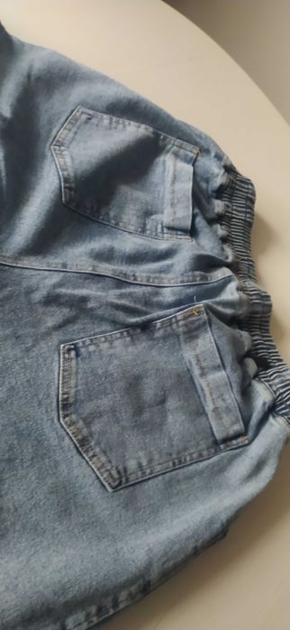 Spodnie  męskie,młodzieżowe nowe