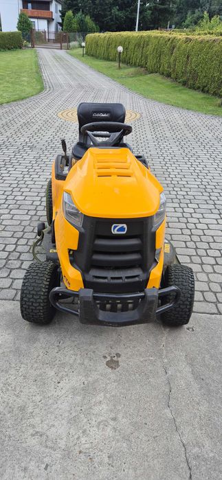 traktor ogrodowy Cub Cadet XT2