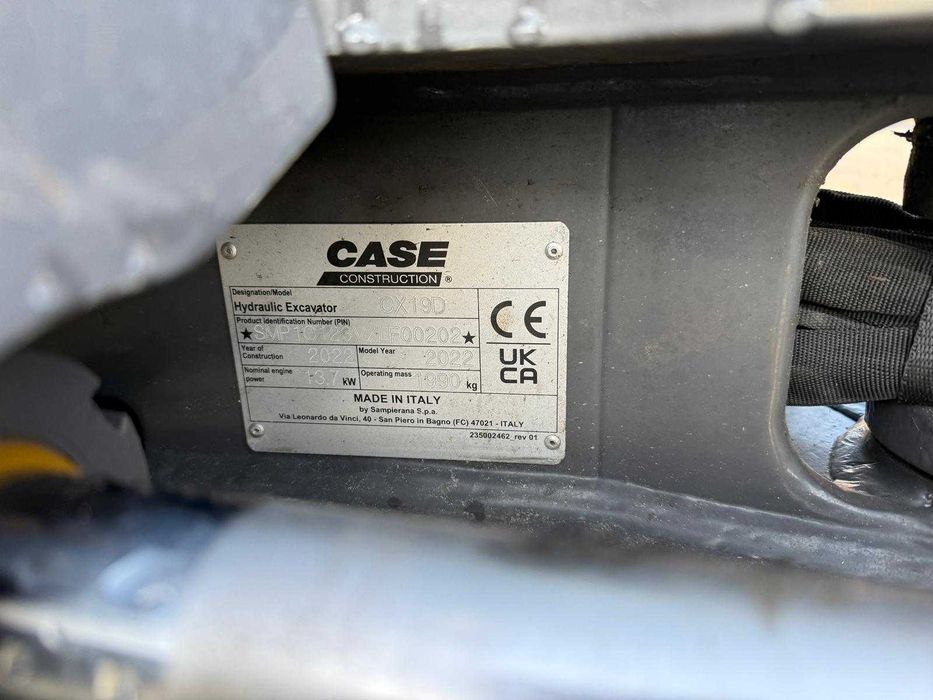 EXCAVADORA CASE CX19D 2022