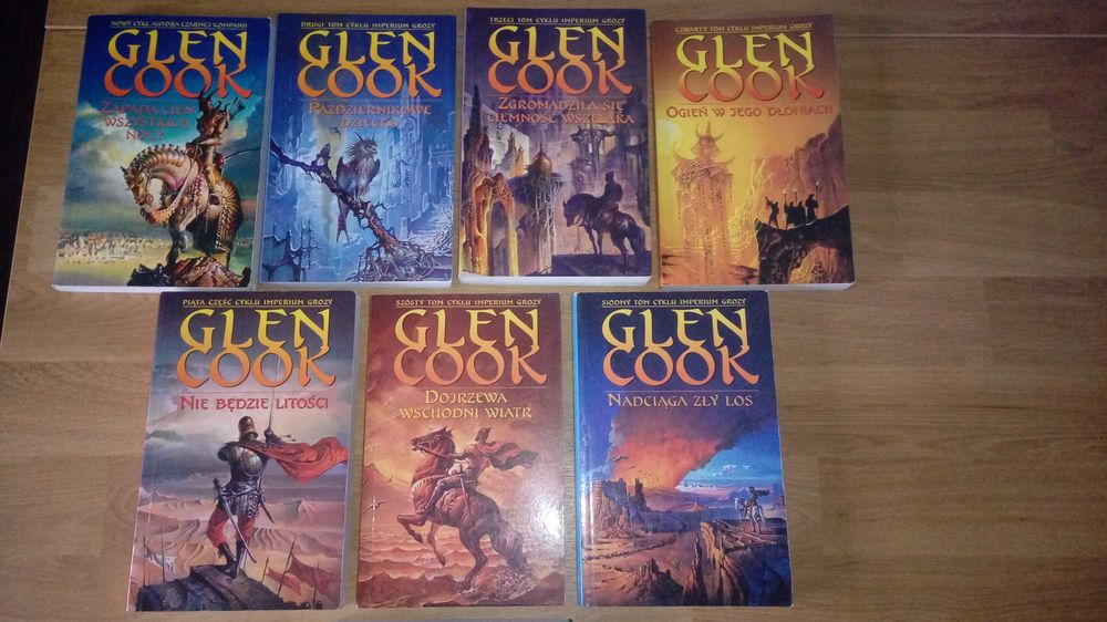 aktualne - Glen Cook "Imperium Grozy" 1-7 lub 1-8